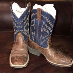 Ariat boots boys
